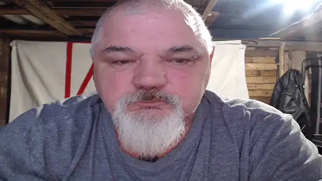 Newfiesausage1972 live sex cam