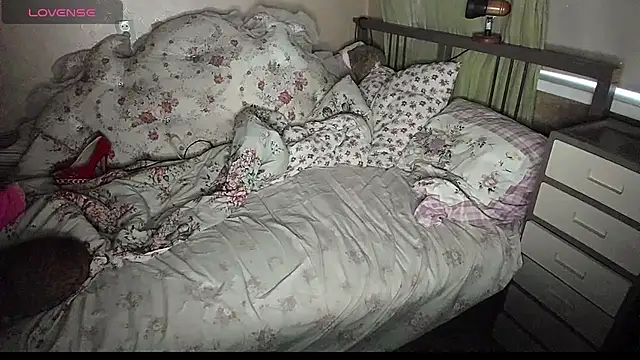 BustyDonnaSexyy live sex cam