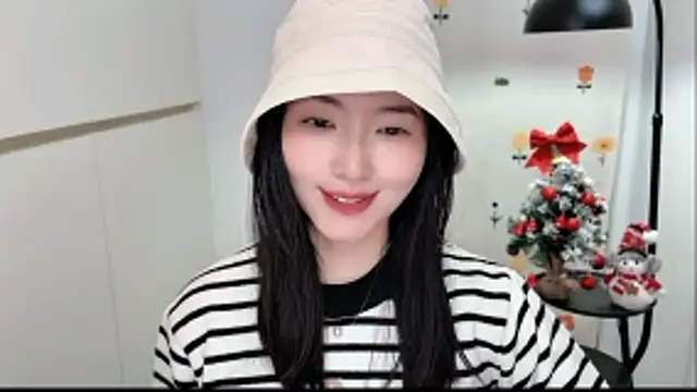 xixi-baobao's cam snapshot