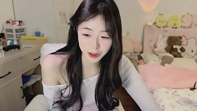 Onecutelittle's cam snapshot