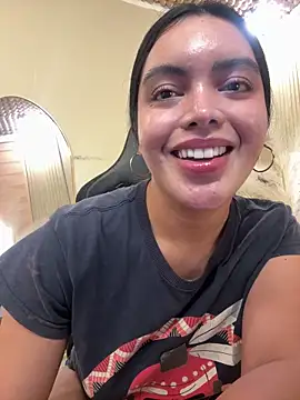 TS-SimplyTheBest live sex cam