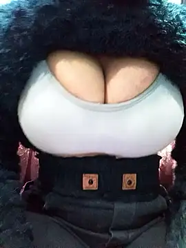 Ayesha_khan0's cam snapshot