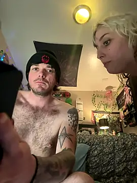 emocouplee666 live sex cam