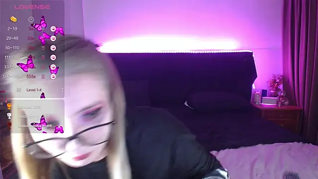 amyshhka's cam snapshot