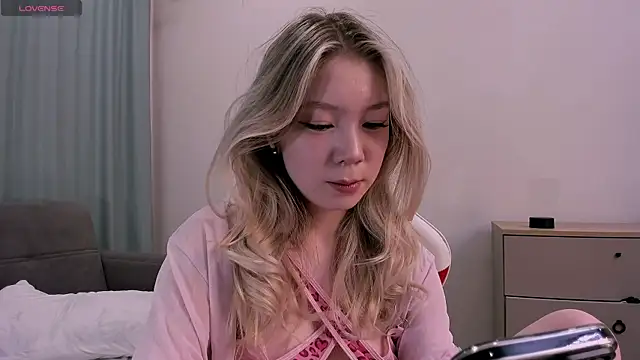 Babby_Rabbit's cam snapshot