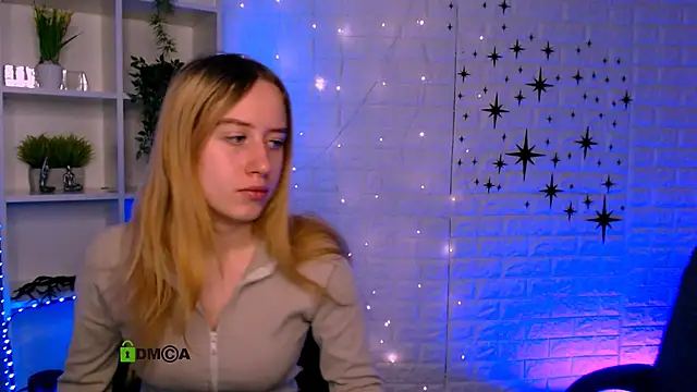 molly_lesser's cam snapshot