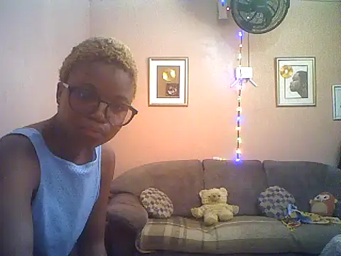 QUEENSasha27's cam snapshot