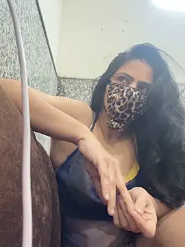 SashaPatel's cam snapshot