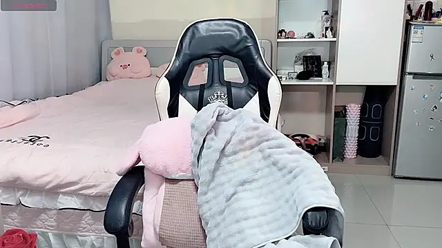 Ogravity_'s cam snapshot