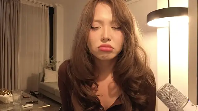 TammiLou's cam snapshot