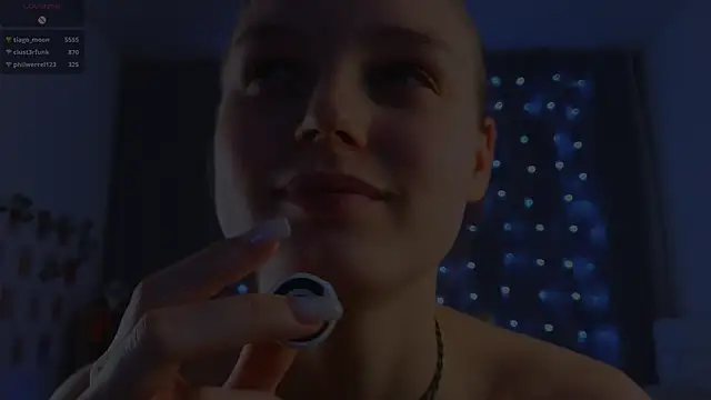 MandaReh's cam snapshot