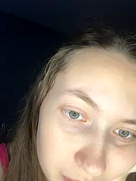 Holy_Poly's cam snapshot