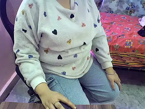 sexy-shikha79's cam snapshot