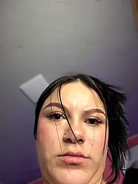 Megaan__More's cam snapshot