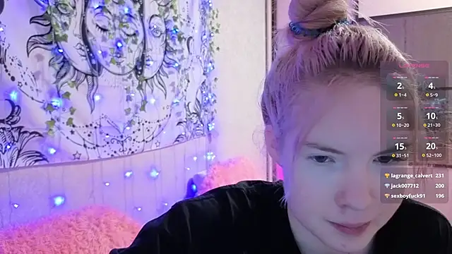 VETT_KITTY live sex cam