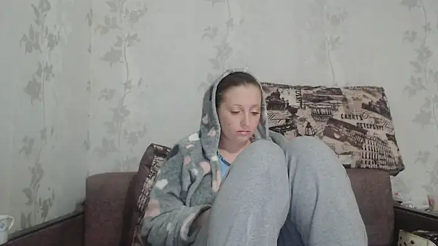 CrystallAngel's cam snapshot