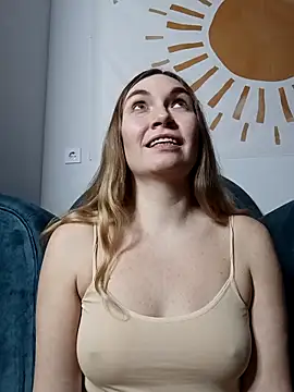 KisaVixen's cam snapshot