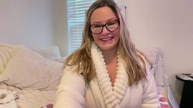 Milf_Goddess live sex cam