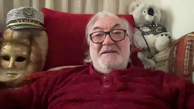 EroticVenetian live sex cam