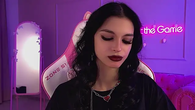 BeverlyMost live sex cam