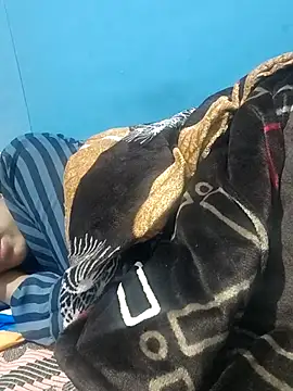 Koziekylie's cam snapshot