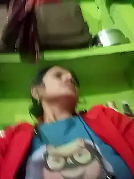 Uma_pande's cam snapshot