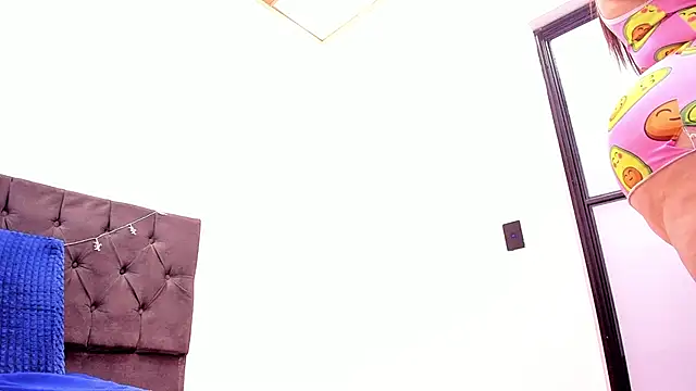 bonnyy26's cam snapshot