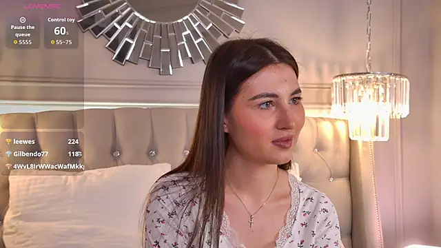 LisaDeviss's cam snapshot