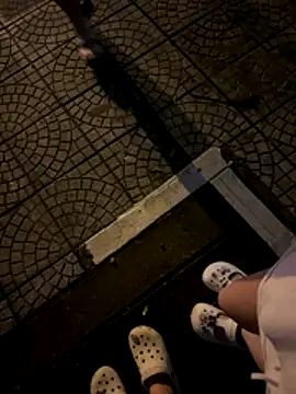 LINNIE05's cam snapshot