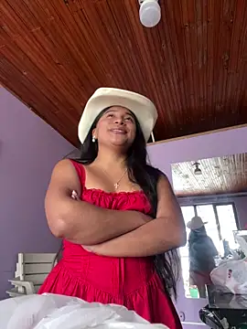 LinnaGardenia live sex cam