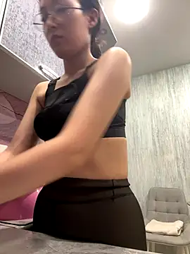 alinaevee live sex cam