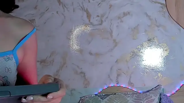 kirakay1 live sex cam