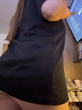 AikoJewel live sex cam