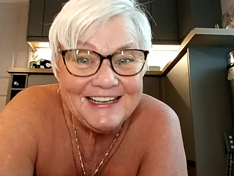 suesinner's cam snapshot