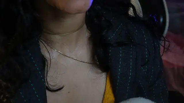 -AyeshaSinghania- live sex cam