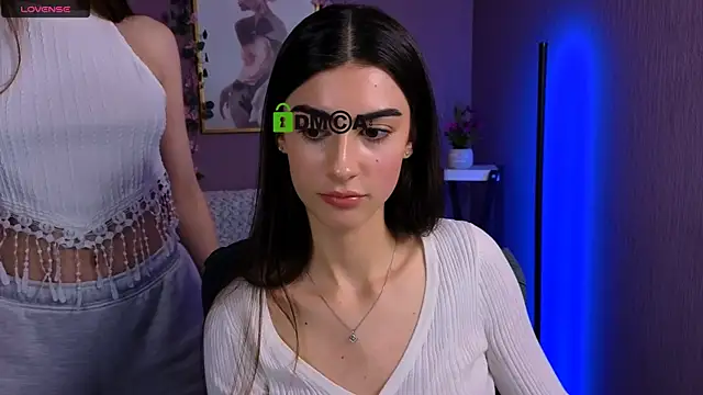 nekky_mouse live sex cam