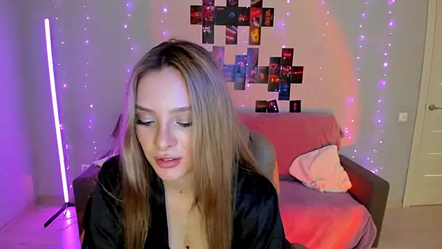 Suzie_Q69's cam snapshot