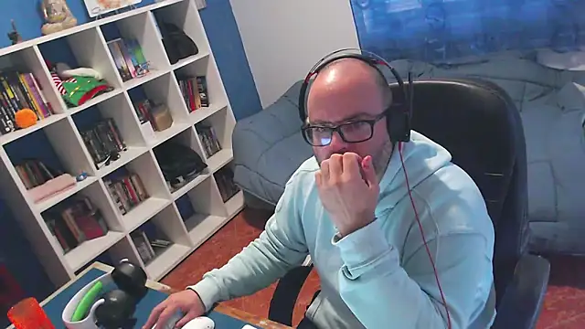 ravingr4d4's cam snapshot