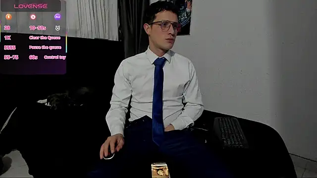 RyanHorseman live sex cam