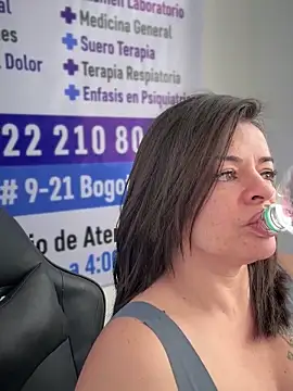 NATHALIA-28_ live sex cam