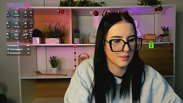 alia_skay's cam snapshot