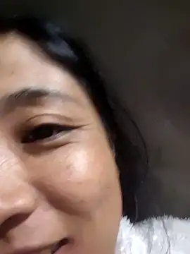 Eva-Meoo live sex cam