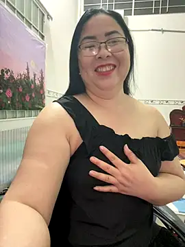 Alinat_'s cam snapshot