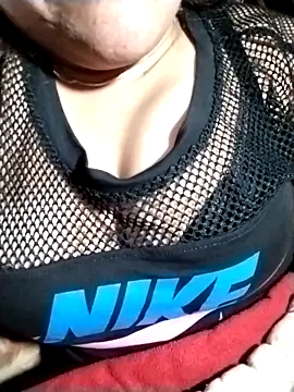 m-mbae's cam snapshot