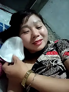 vangkt-cute's cam snapshot