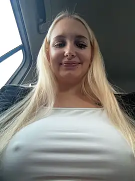 Milkyy_wway live sex cam