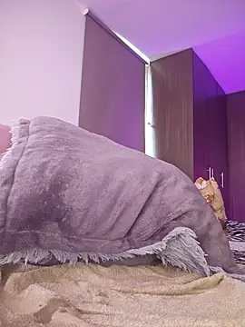 brithany_bridge's cam snapshot