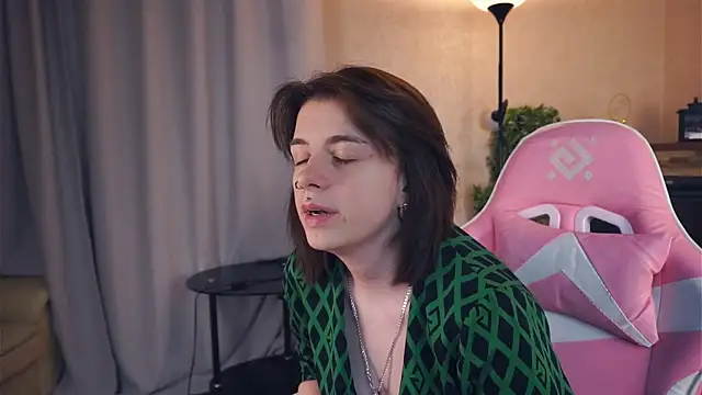 IleanaPishko's cam snapshot