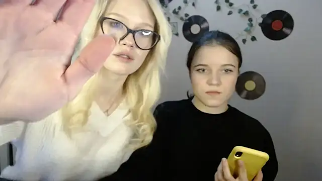 Riya_Vip's cam snapshot