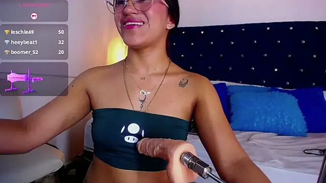 miss_aris's cam snapshot